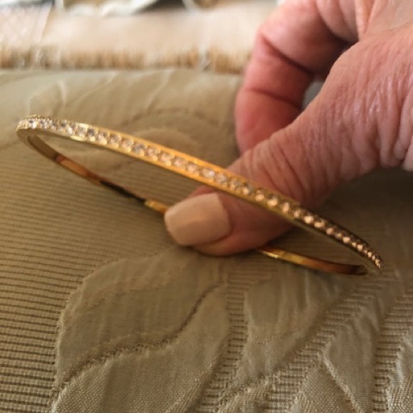 Swarovski bangle bracelet NWT - Picture 7 of 8